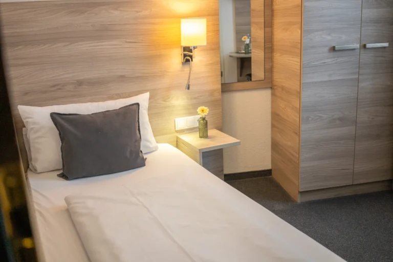 Einzelzimmer Business Schlafzimmer